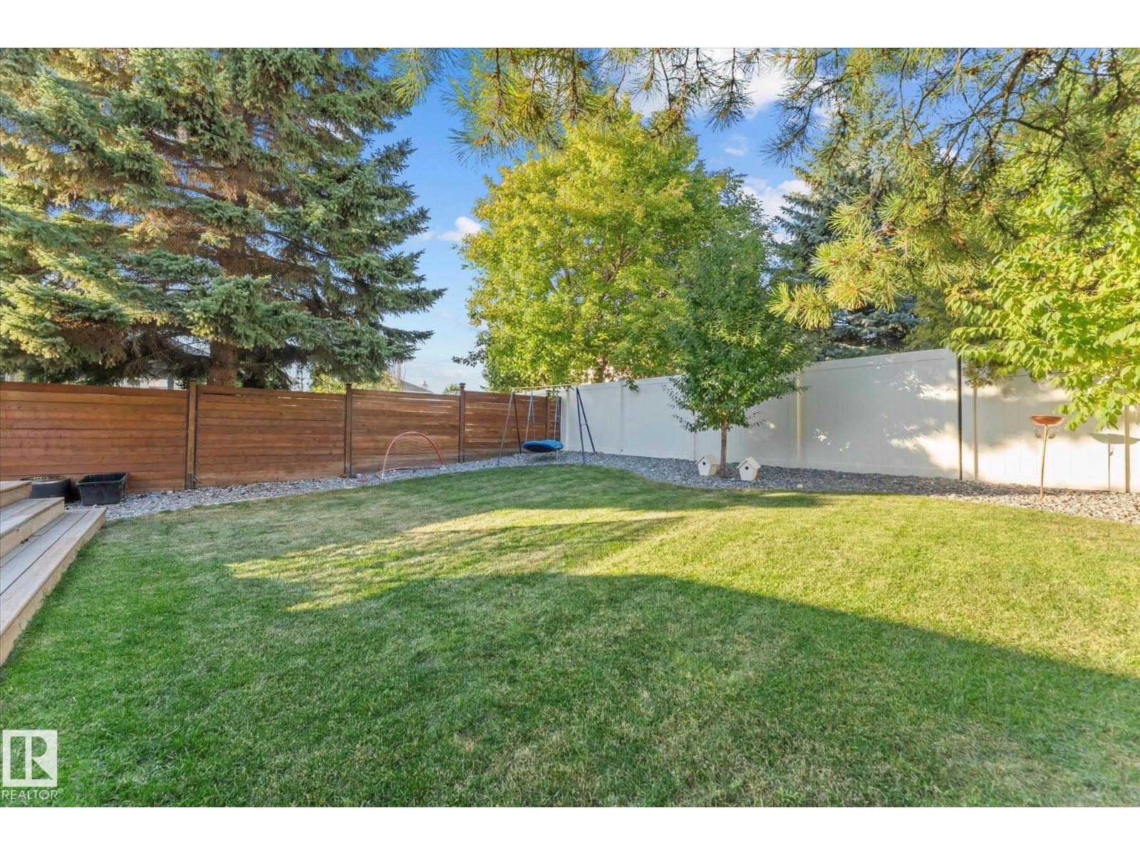 Photo 50 of 15603 64 St Nw, Edmonton AB