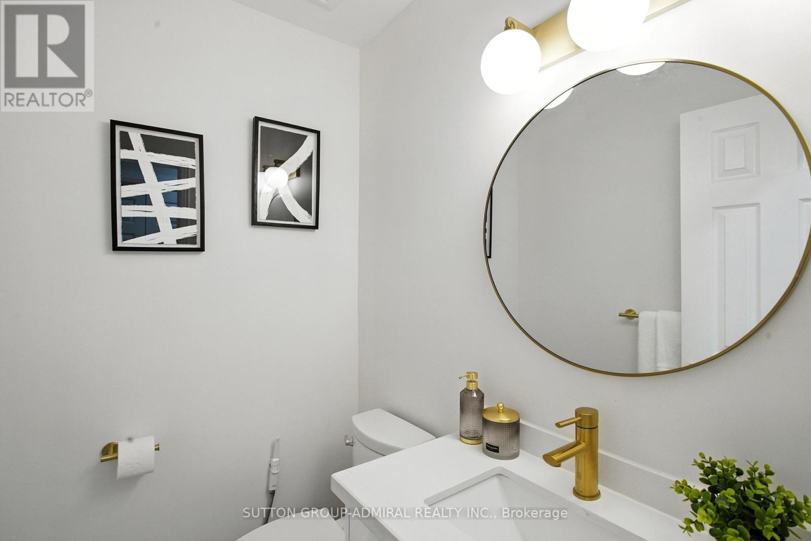 Photo 20 of 14 Willowbrook Road, Markham ON