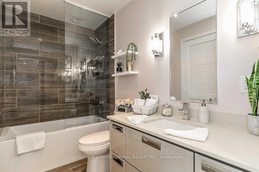 Photo 16 of A 216 241 Sea Ray Avenue, Innisfil ON