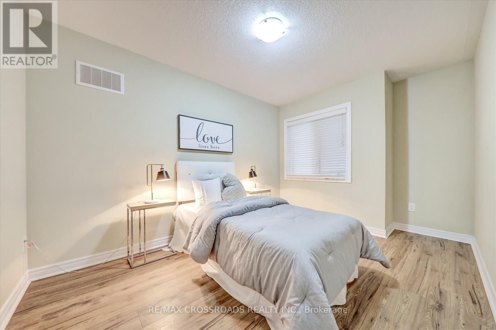 Photo 26 of 2 Parker Lane, New Tecumseth ON