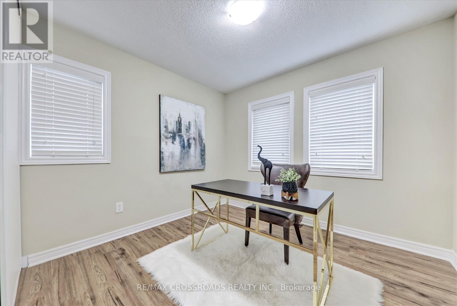 Photo 31 of 2 Parker Lane, New Tecumseth ON
