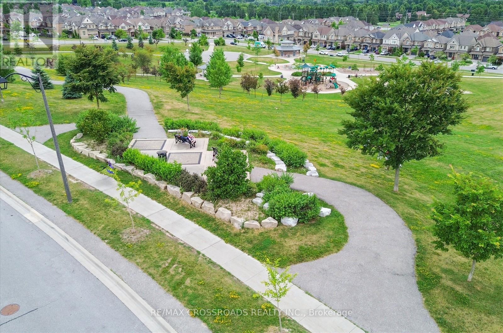 Photo 41 of 2 Parker Lane, New Tecumseth ON