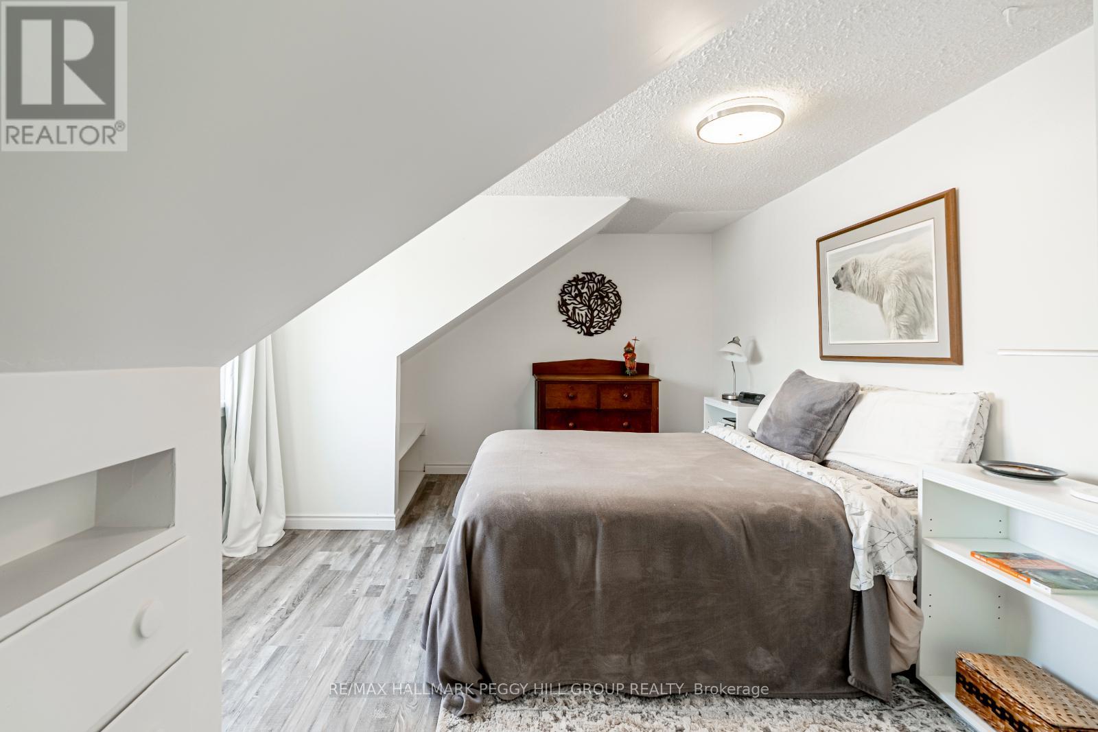 Photo 16 of 187 Mill Street, Essa ON