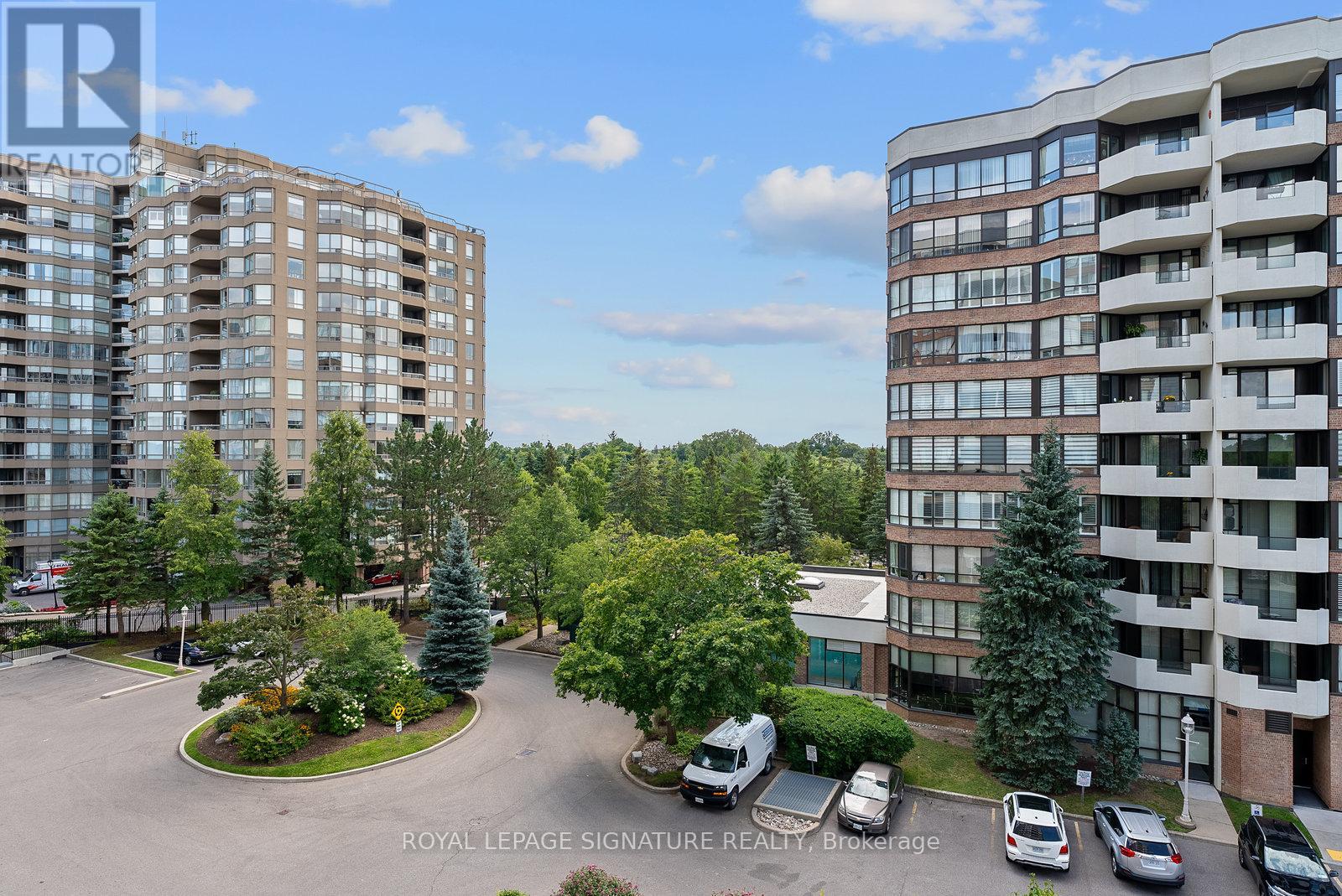 Photo 21 of 524 25 Austin Drive, Markham ON