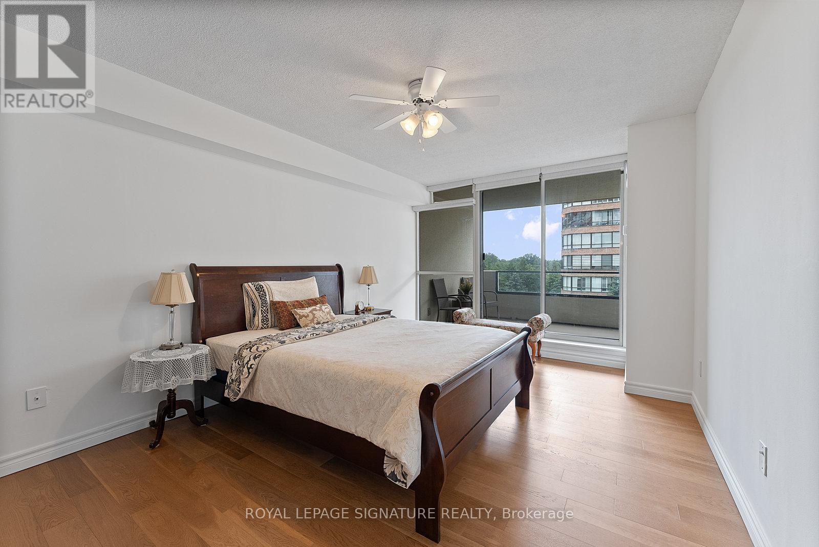 Photo 23 of 524 25 Austin Drive, Markham ON