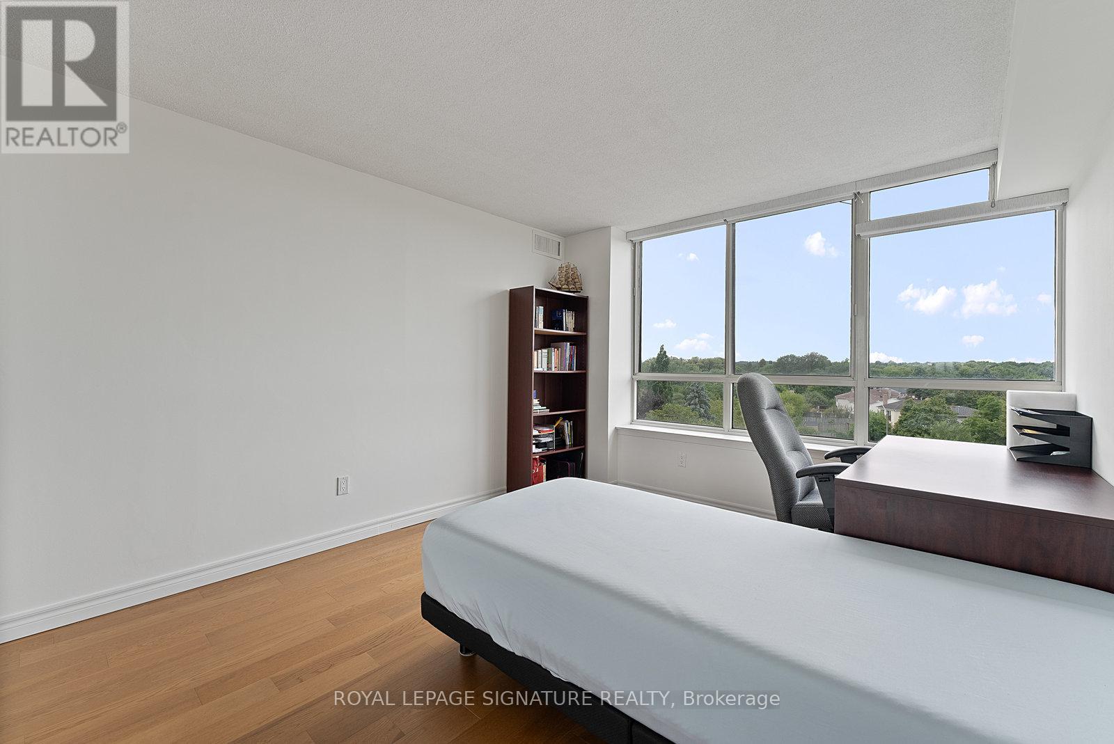 Photo 29 of 524 25 Austin Drive, Markham ON