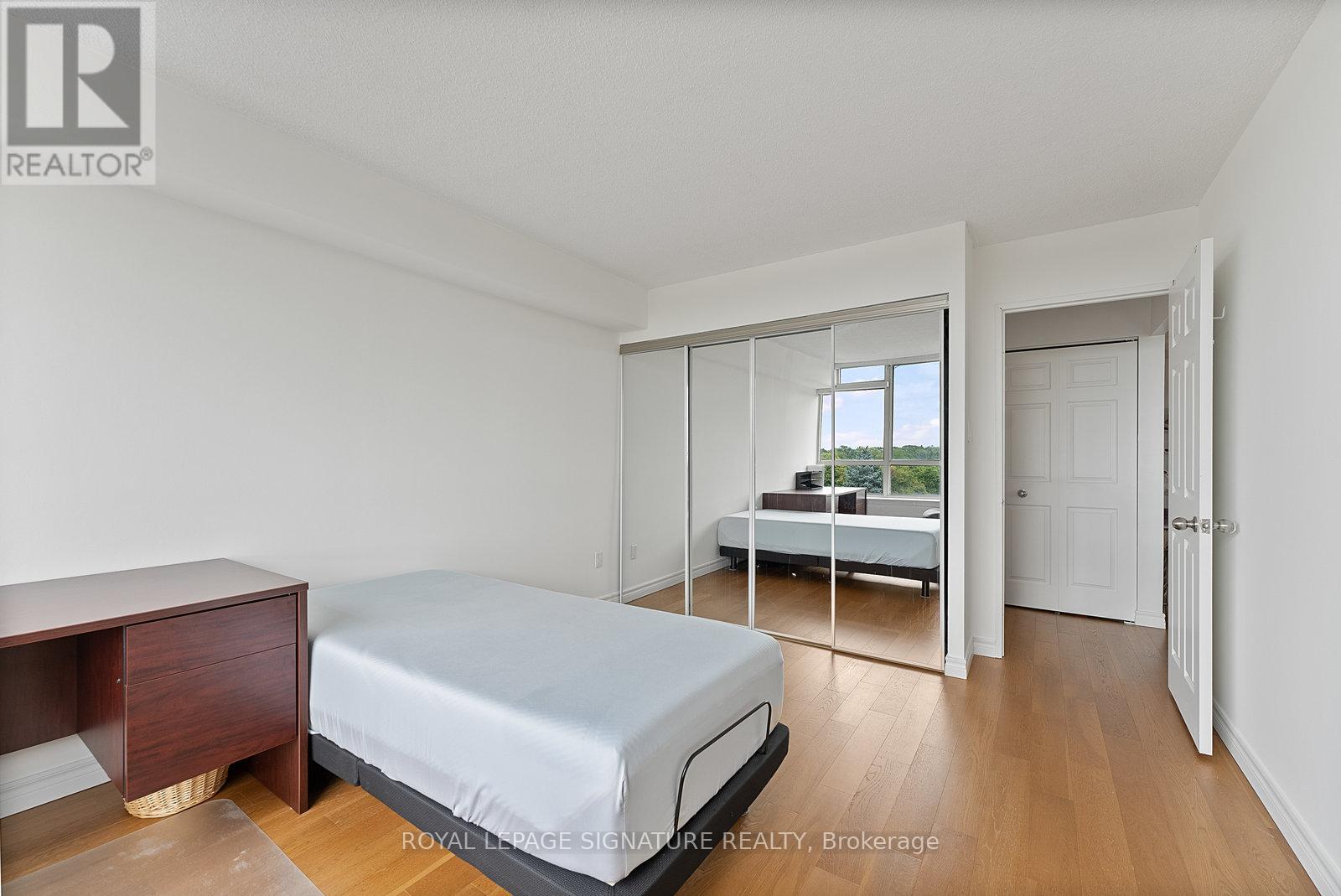 Photo 30 of 524 25 Austin Drive, Markham ON