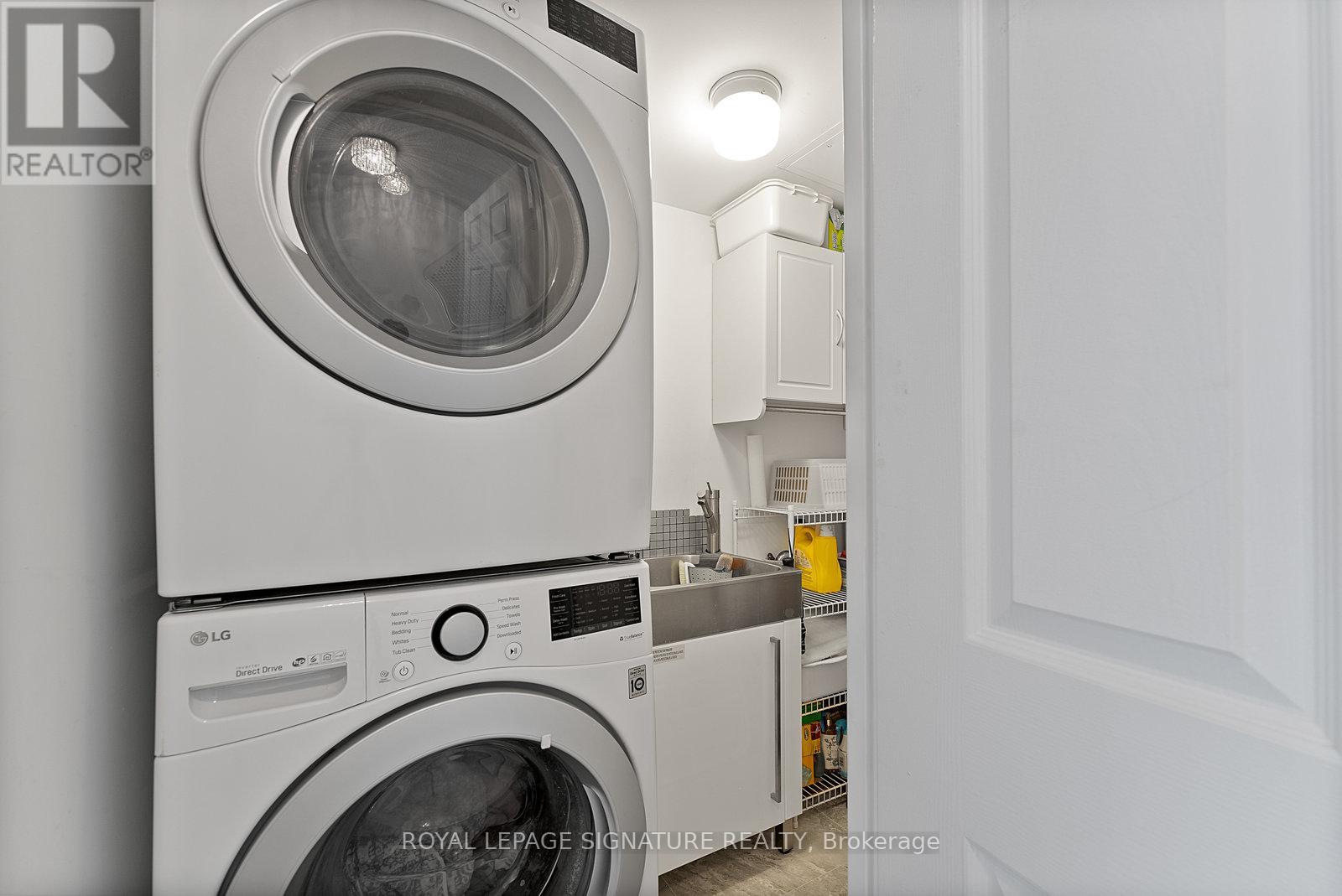 Photo 32 of 524 25 Austin Drive, Markham ON
