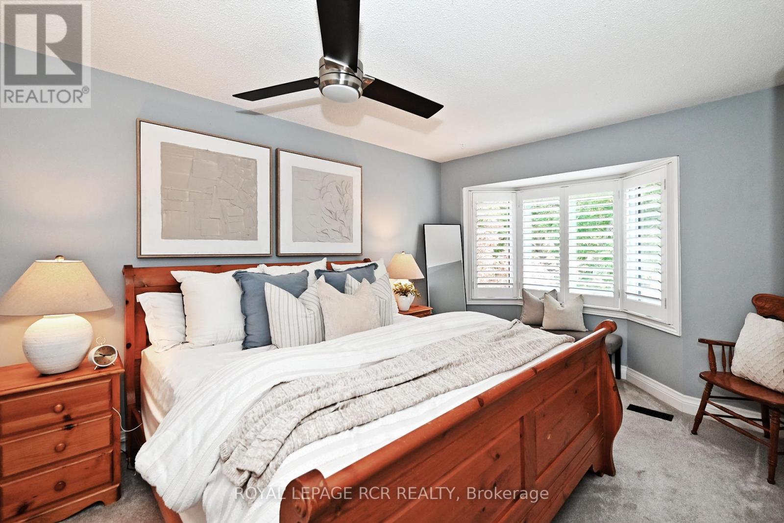 Photo 24 of 24 Murdock Avenue, Aurora ON