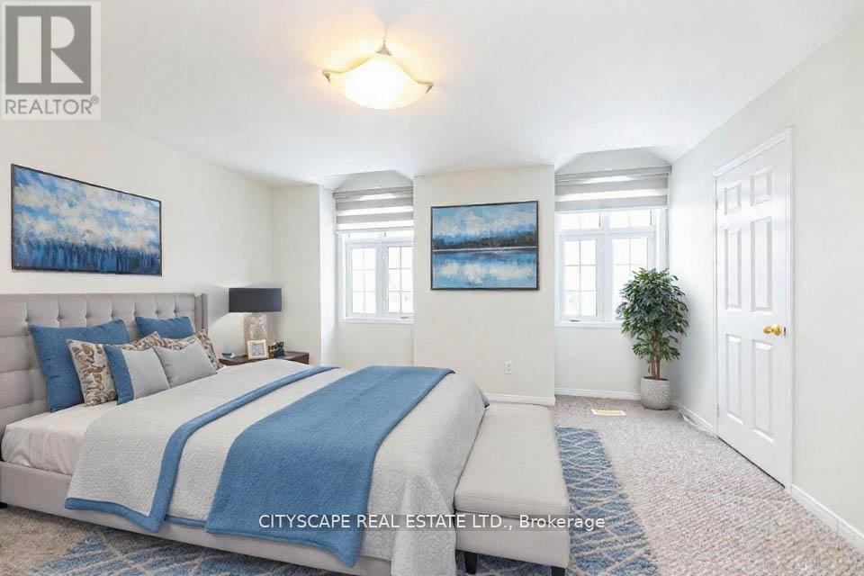 Photo 20 of 3386 Gumwood Road, Mississauga ON