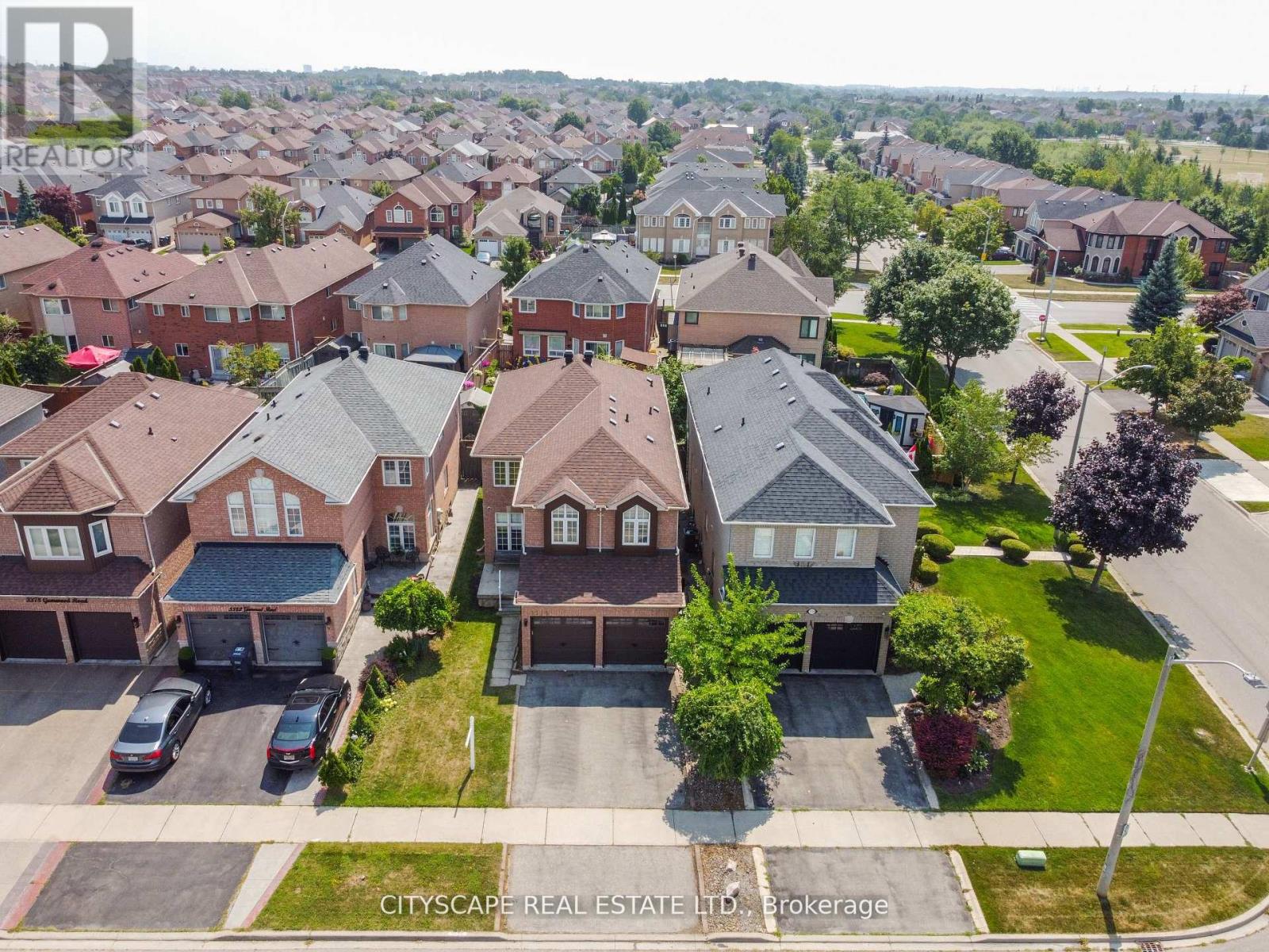 Photo 37 of 3386 Gumwood Road, Mississauga ON