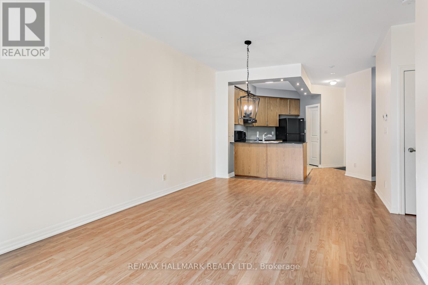 Photo 14 of 115 245 Dalesford Road, Toronto ON