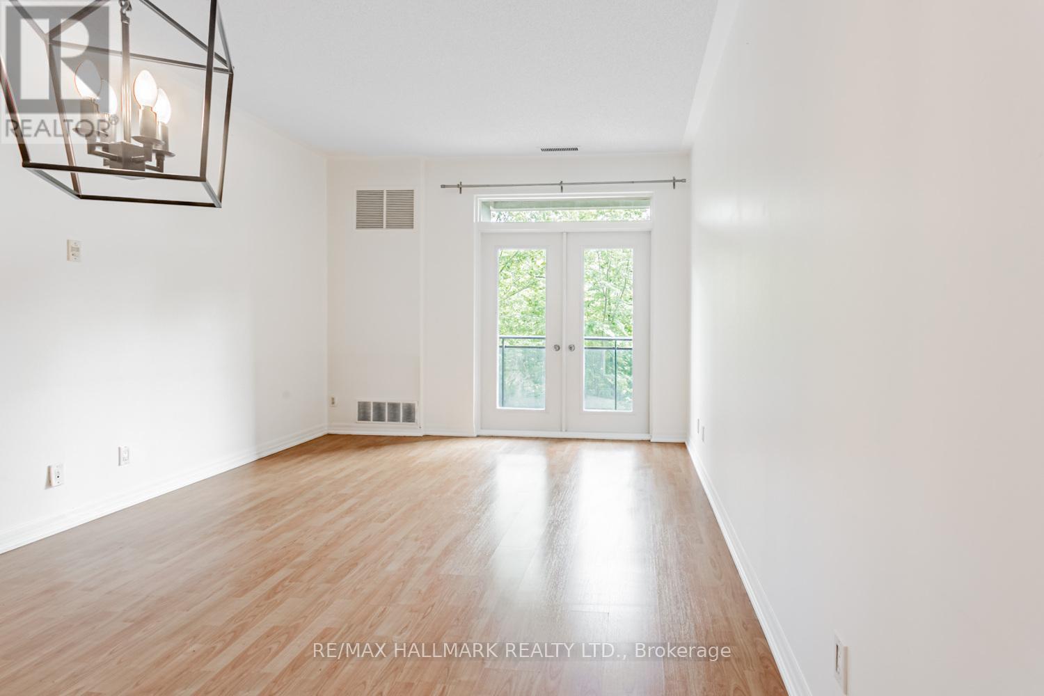 Photo 16 of 115 245 Dalesford Road, Toronto ON