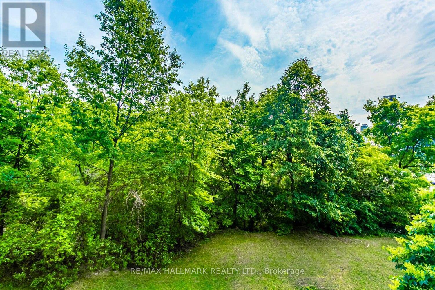 Photo 27 of 115 245 Dalesford Road, Toronto ON