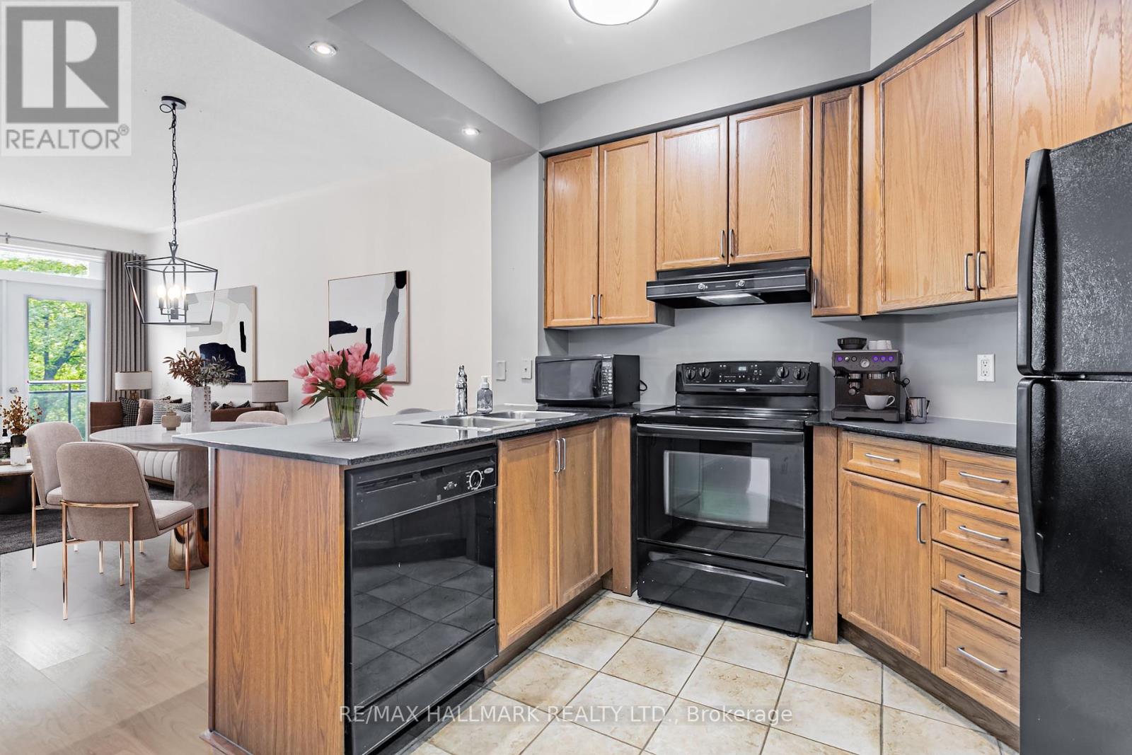 Photo 5 of 115 245 Dalesford Road, Toronto ON