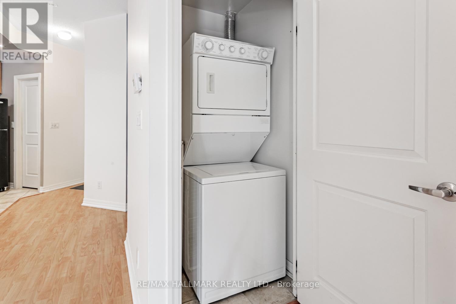 Photo 9 of 115 245 Dalesford Road, Toronto ON