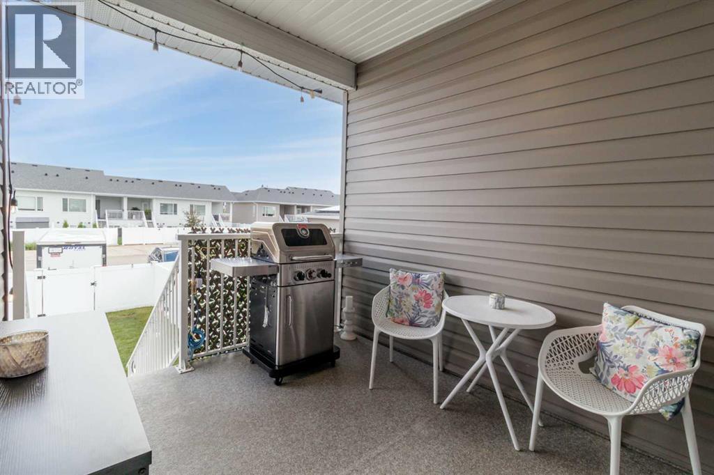 Single Family House Bi-level for Sale in  Ellington Crescent Evergreen Red Deer 