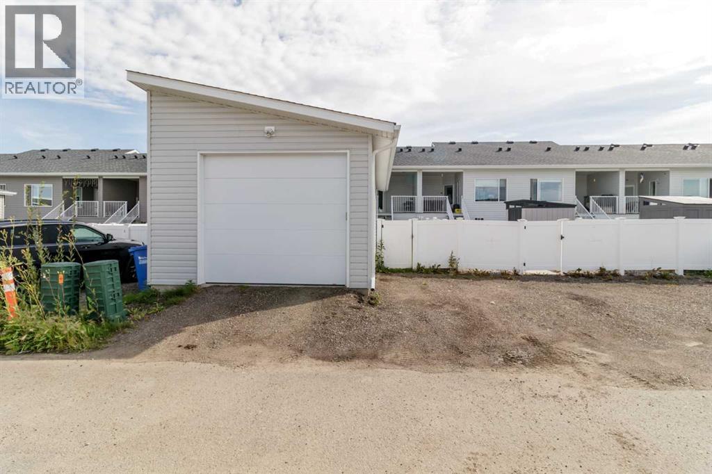 Single Family House Bi-level for Sale in  Evergreen Way Evergreen Red Deer 