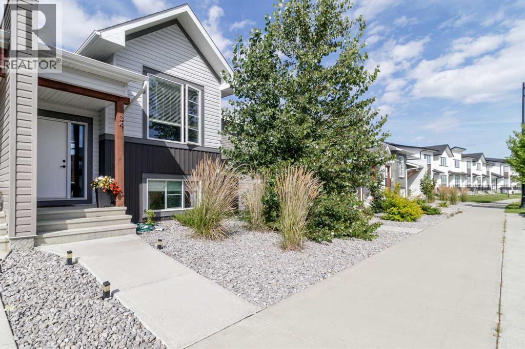 Single Family House Bi-level for Sale in  Evergreen Way Evergreen Red Deer 