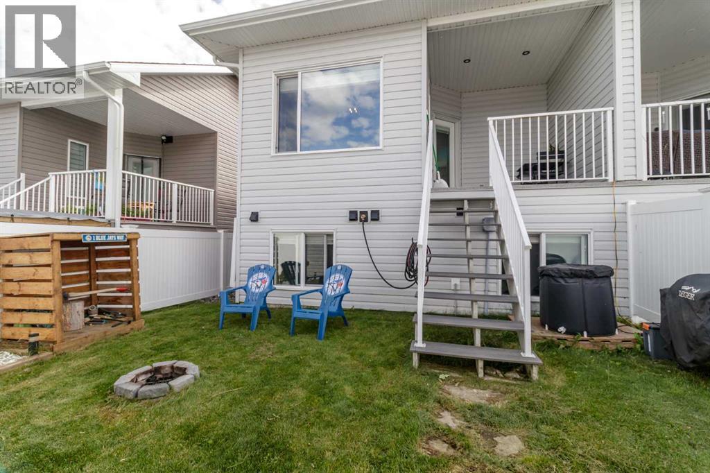 Single Family House Bi-level for Sale in  Evergreen Way Evergreen Red Deer 