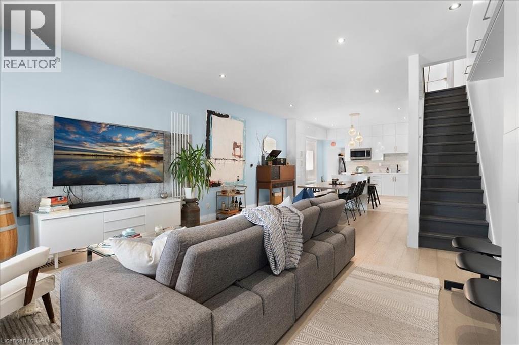 Photo 1 of 575 Mary Street, Hamilton ON