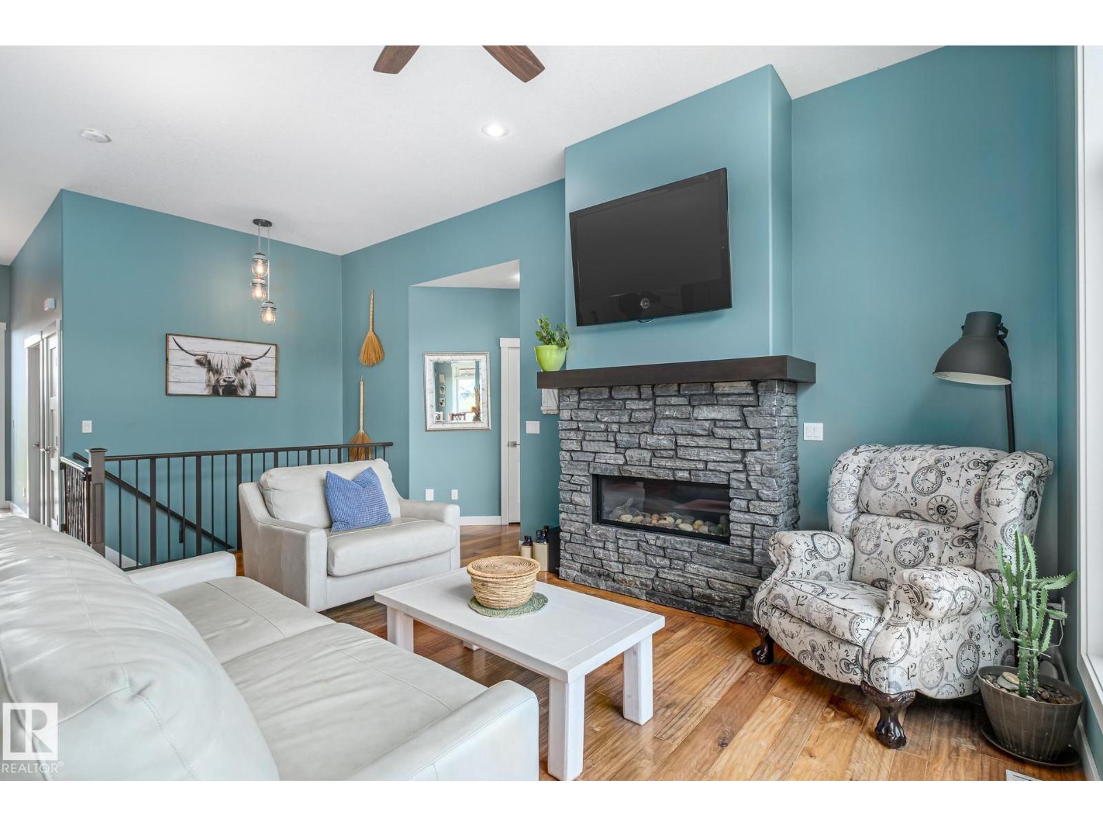 Photo 9 of 2035 Spring Lake Dr, Rural Parkland County AB