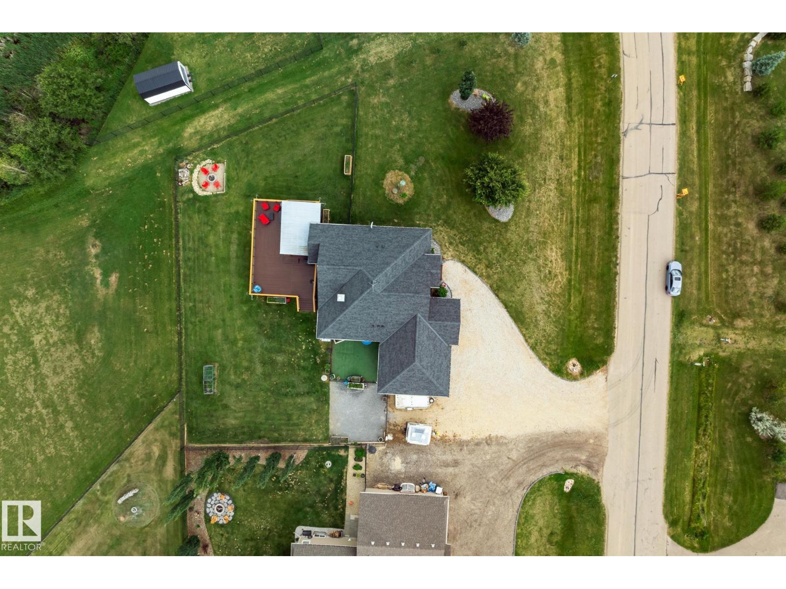 Photo 53 of 2035 Spring Lake Dr, Rural Parkland County AB