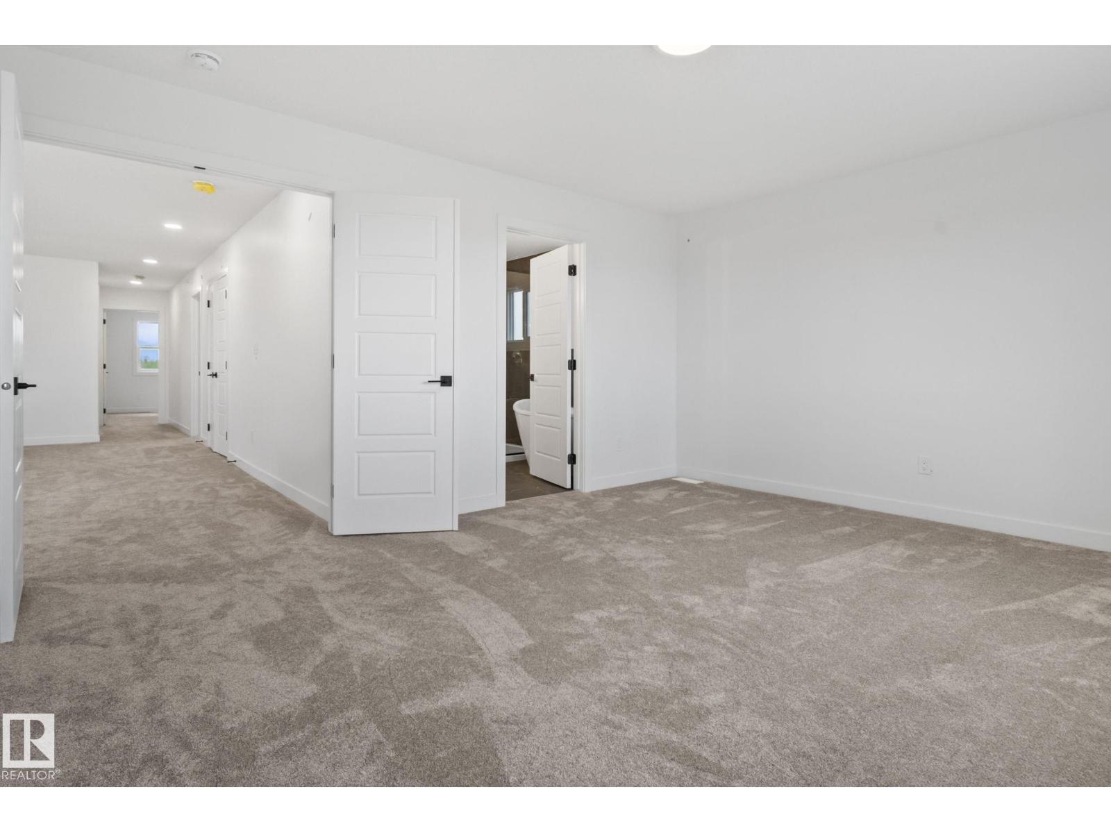 Photo 15 of 36 Sun Meadows Cl, Stony Plain AB