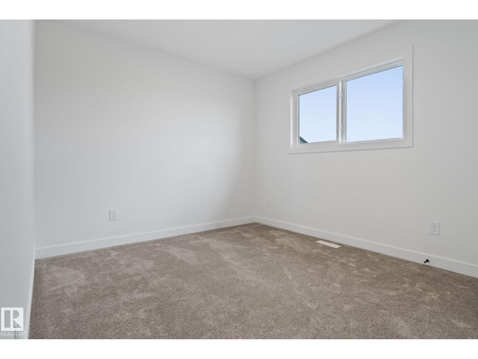Photo 22 of 36 Sun Meadows Cl, Stony Plain AB