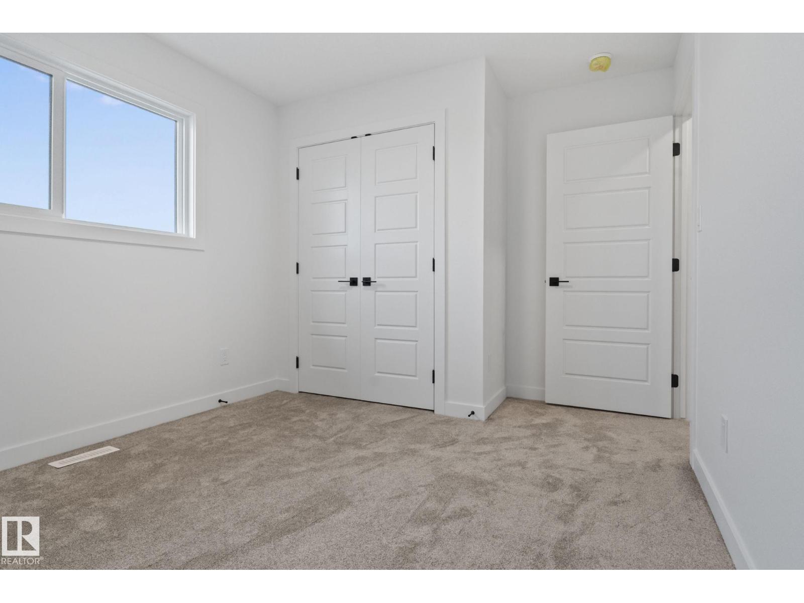 Photo 23 of 36 Sun Meadows Cl, Stony Plain AB