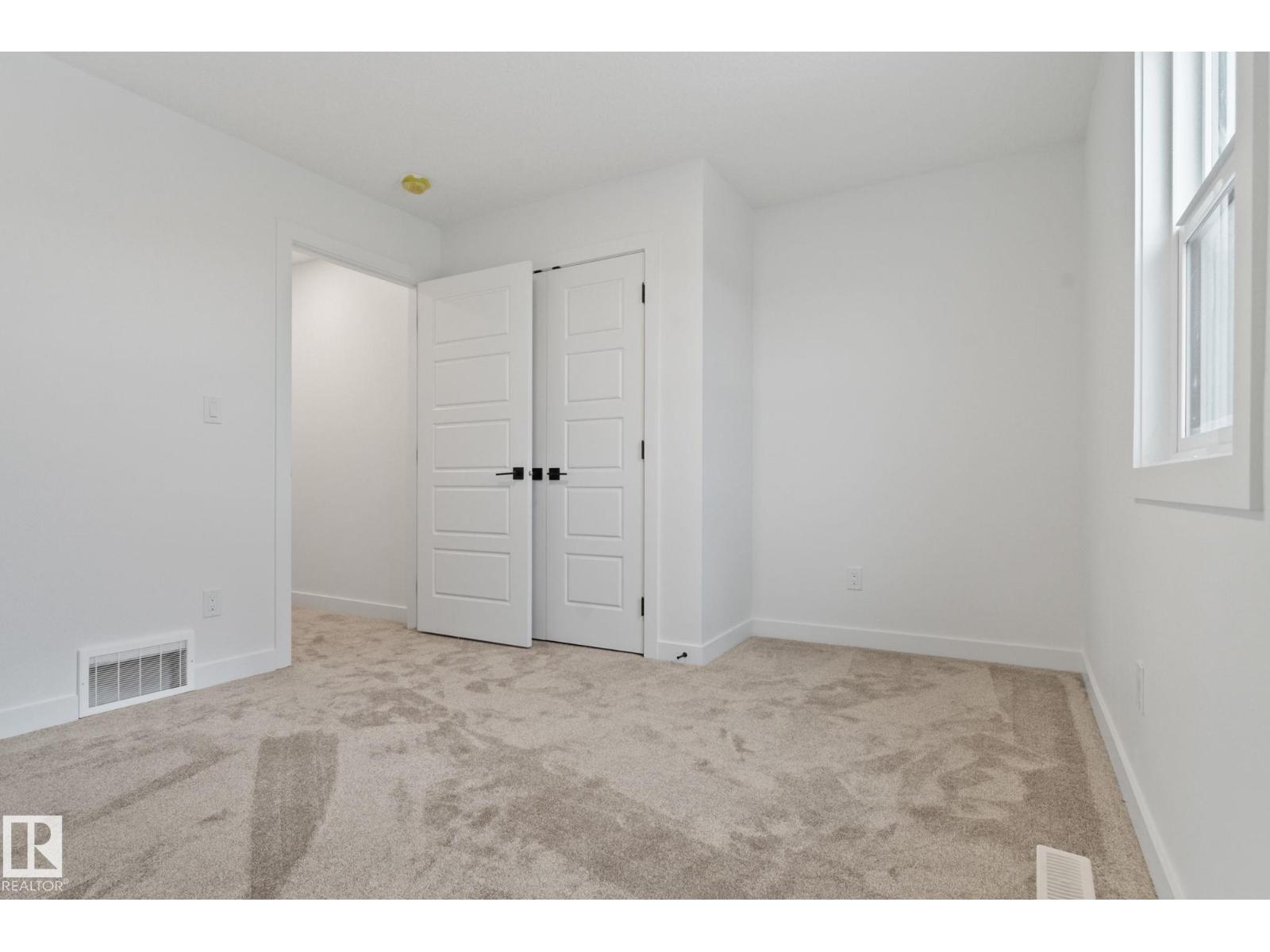 Photo 25 of 36 Sun Meadows Cl, Stony Plain AB