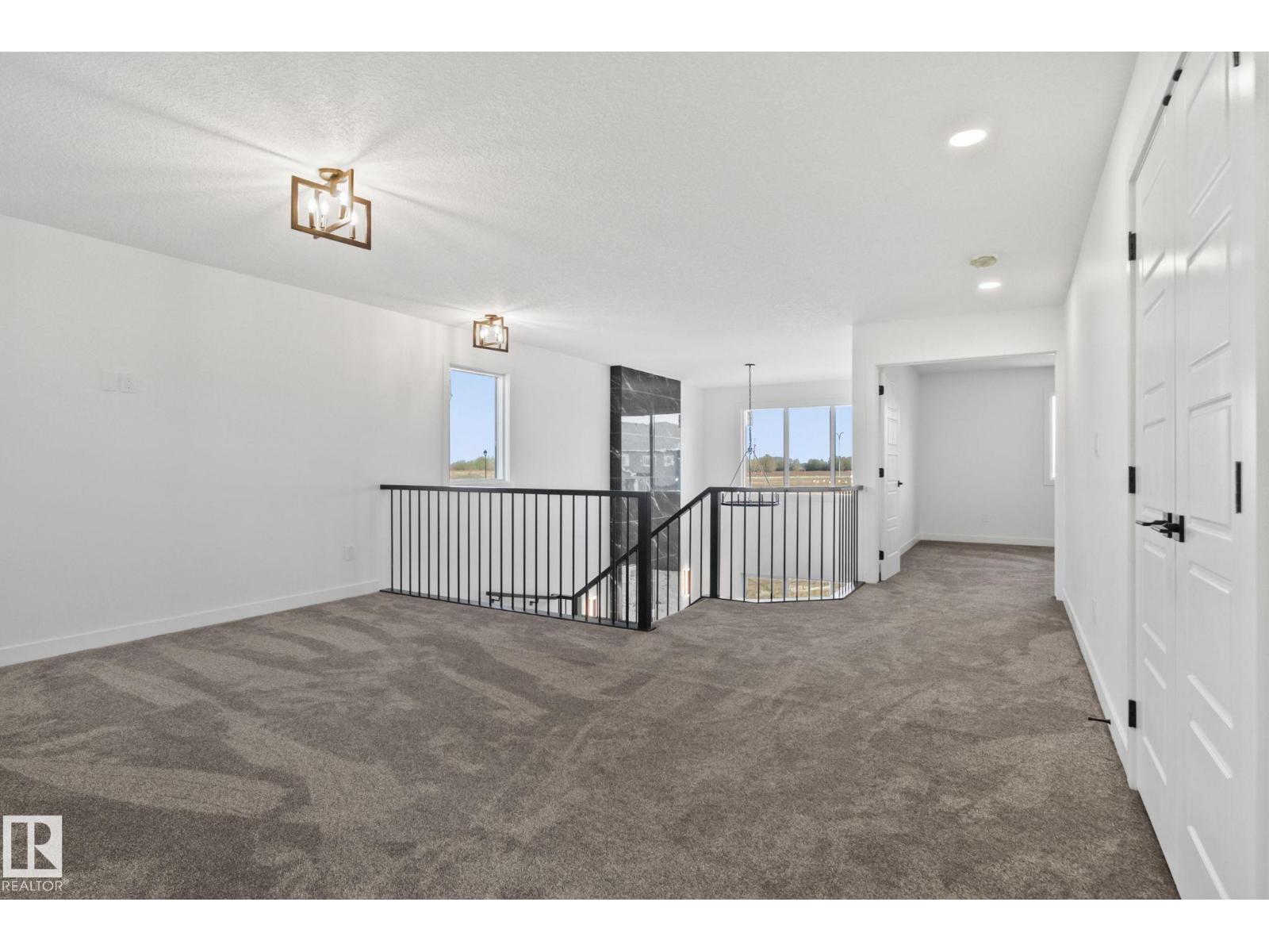 Photo 26 of 36 Sun Meadows Cl, Stony Plain AB