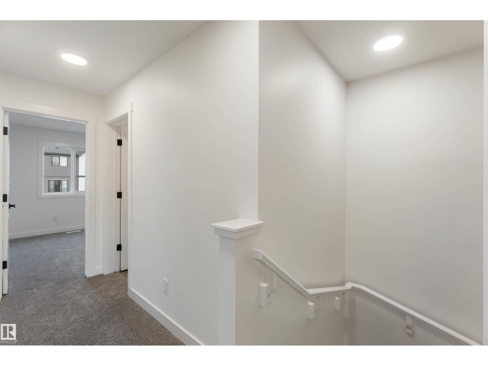 Photo 19 of 2040 191 St Nw, Edmonton AB