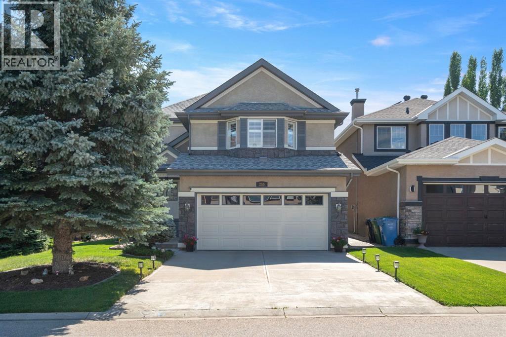 255 Everwillow Close SW, Calgary, Alberta