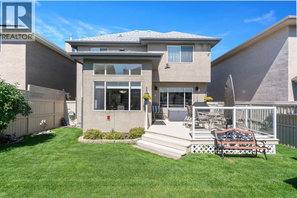 Single Family House for Sale in  Everwillow Close SW Evergreen Calgary 