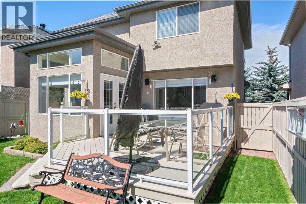 Single Family House for Sale in  Everwillow Close SW Evergreen Calgary 