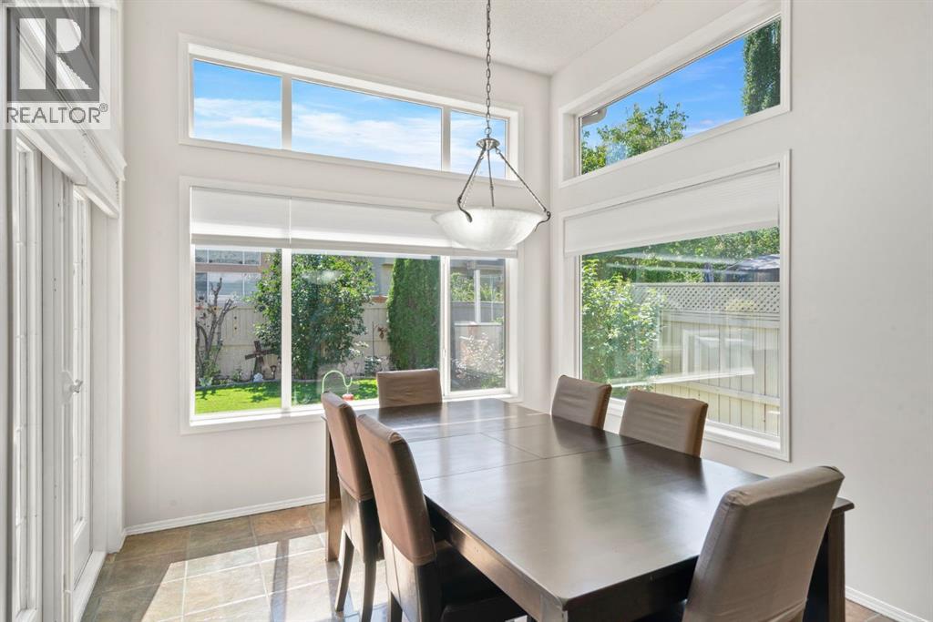 Single Family House for Sale in  Everwillow Close SW Evergreen Calgary 