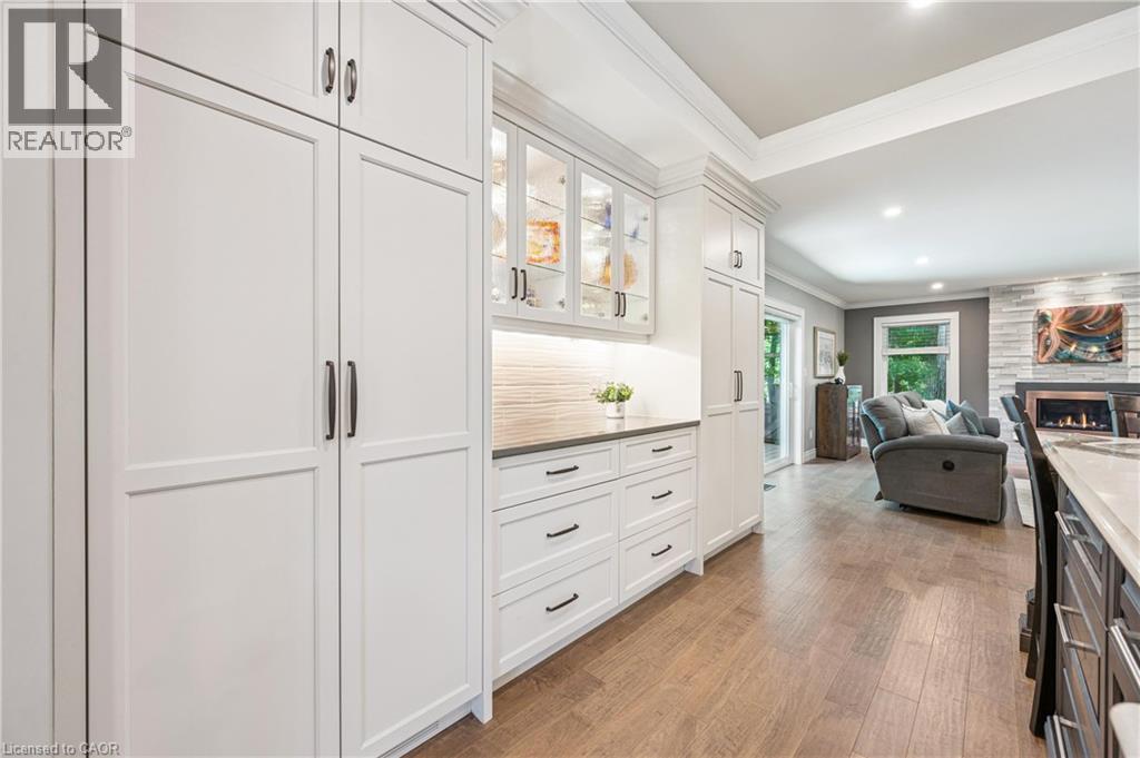 Photo 14 of 558 Elm Ridge Place, Waterloo ON