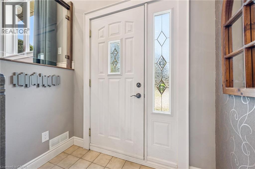 Photo 7 of 558 Elm Ridge Place, Waterloo ON