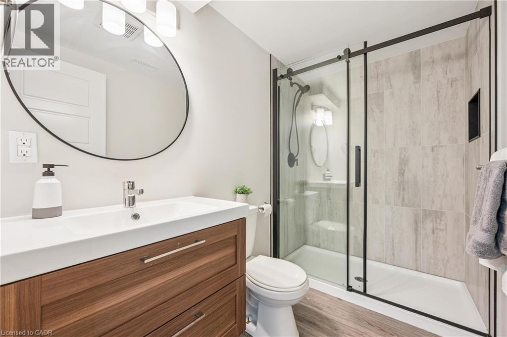 Photo 29 of 558 Elm Ridge Place, Waterloo ON