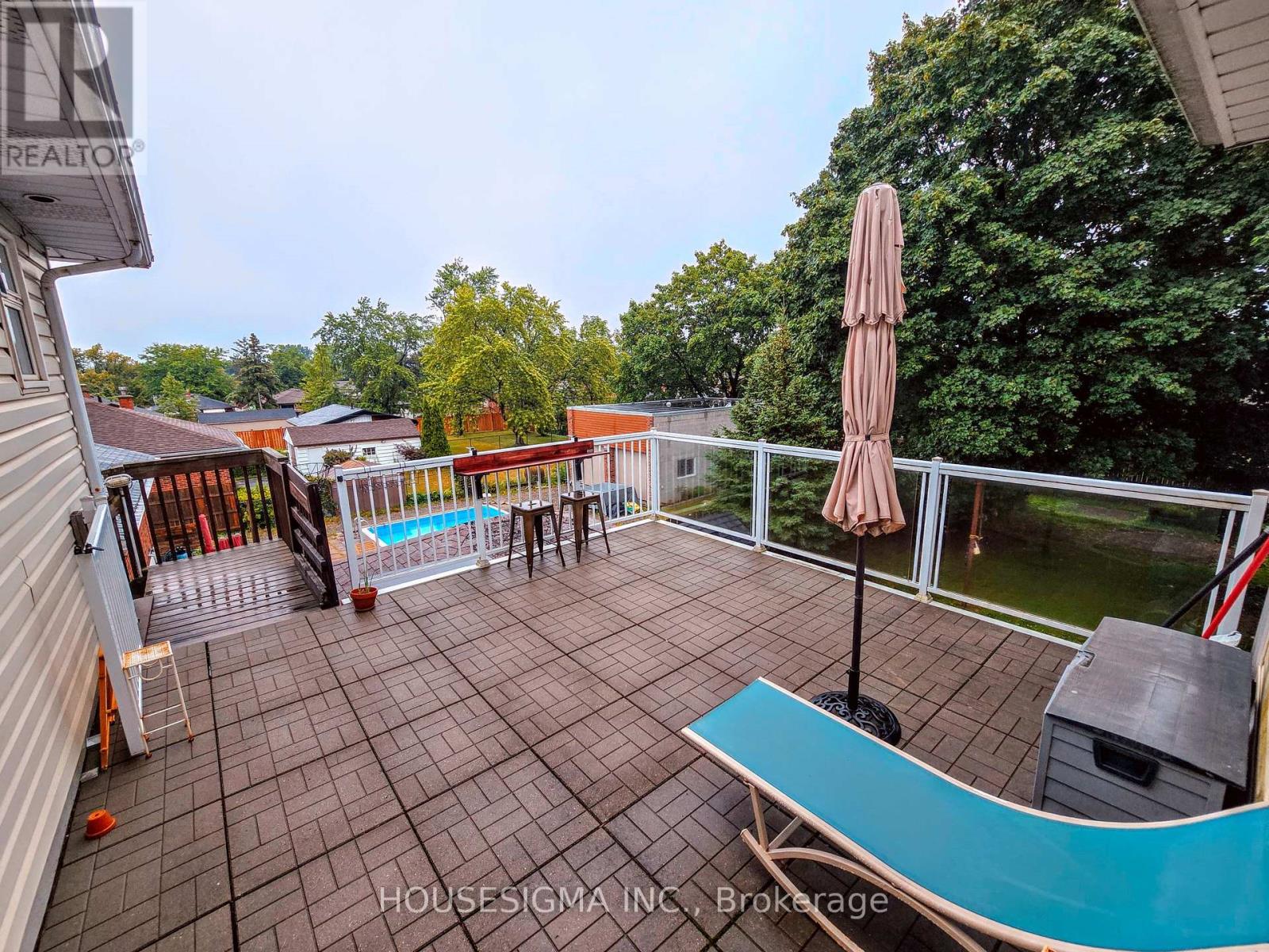 Photo 11 of Upper 33 Warren Avenue, Hamilton ON