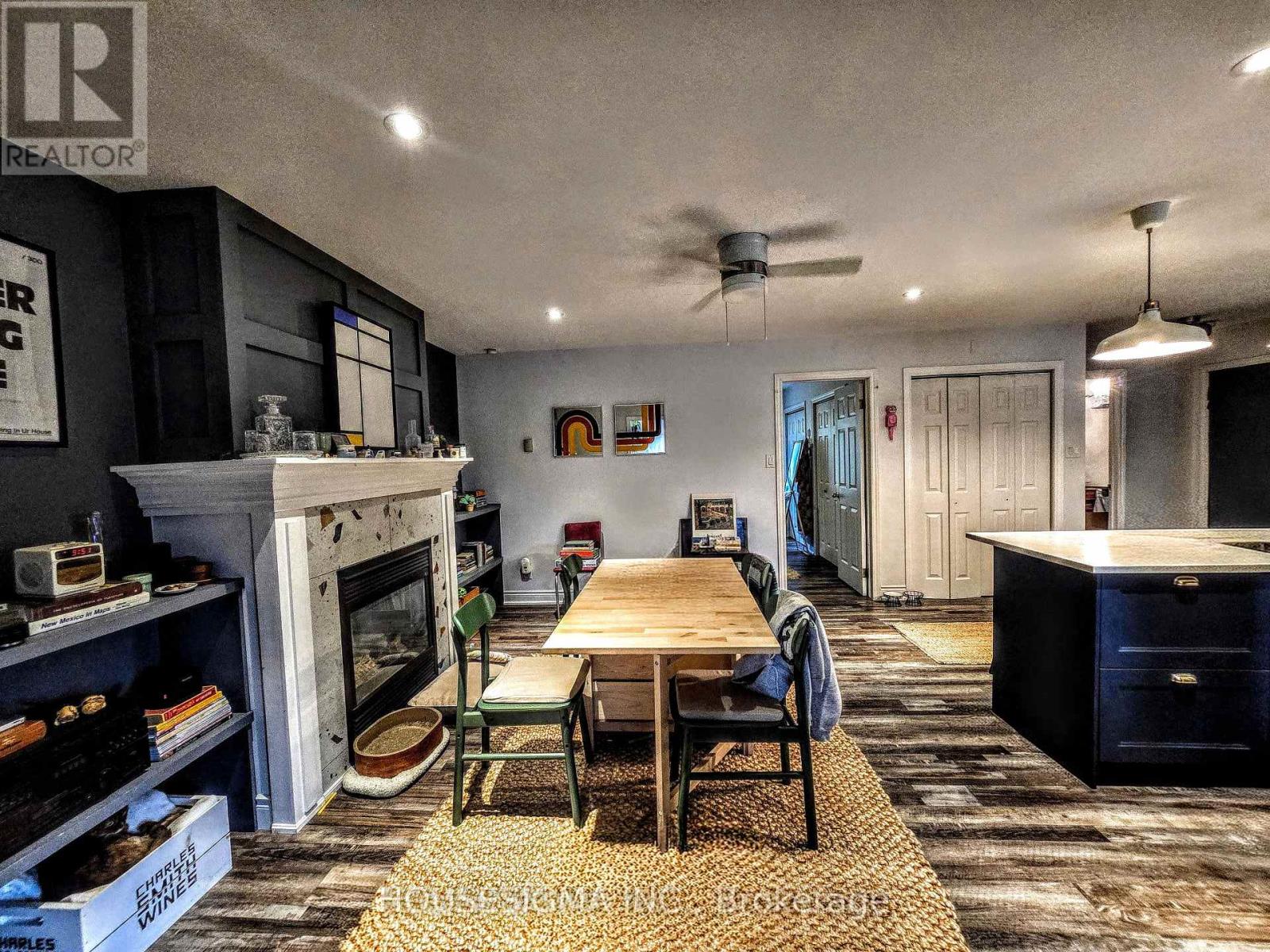 Photo 4 of Upper 33 Warren Avenue, Hamilton ON