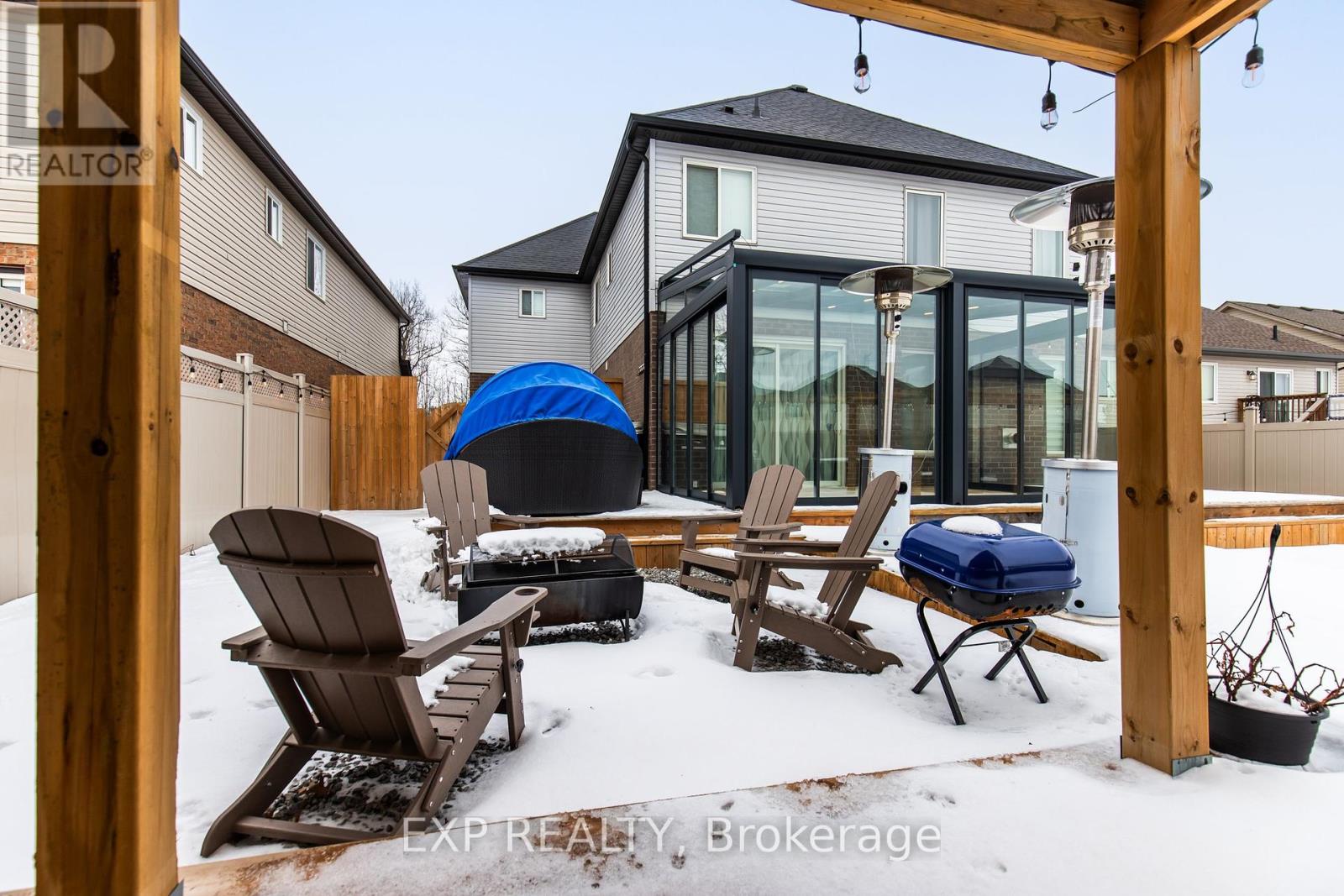 Photo 20 of 6544 Sam Iorfida Drive, Niagara Falls ON