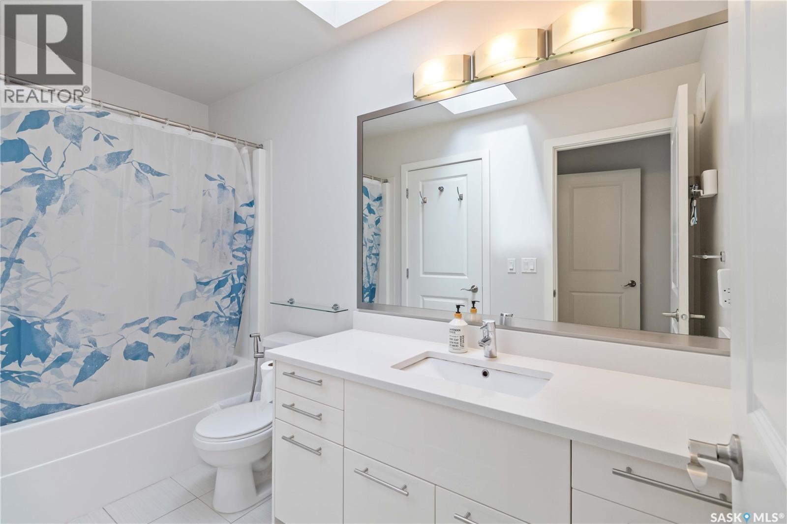 Photo 1 of 205 410 Ledingham Way, Saskatoon SK