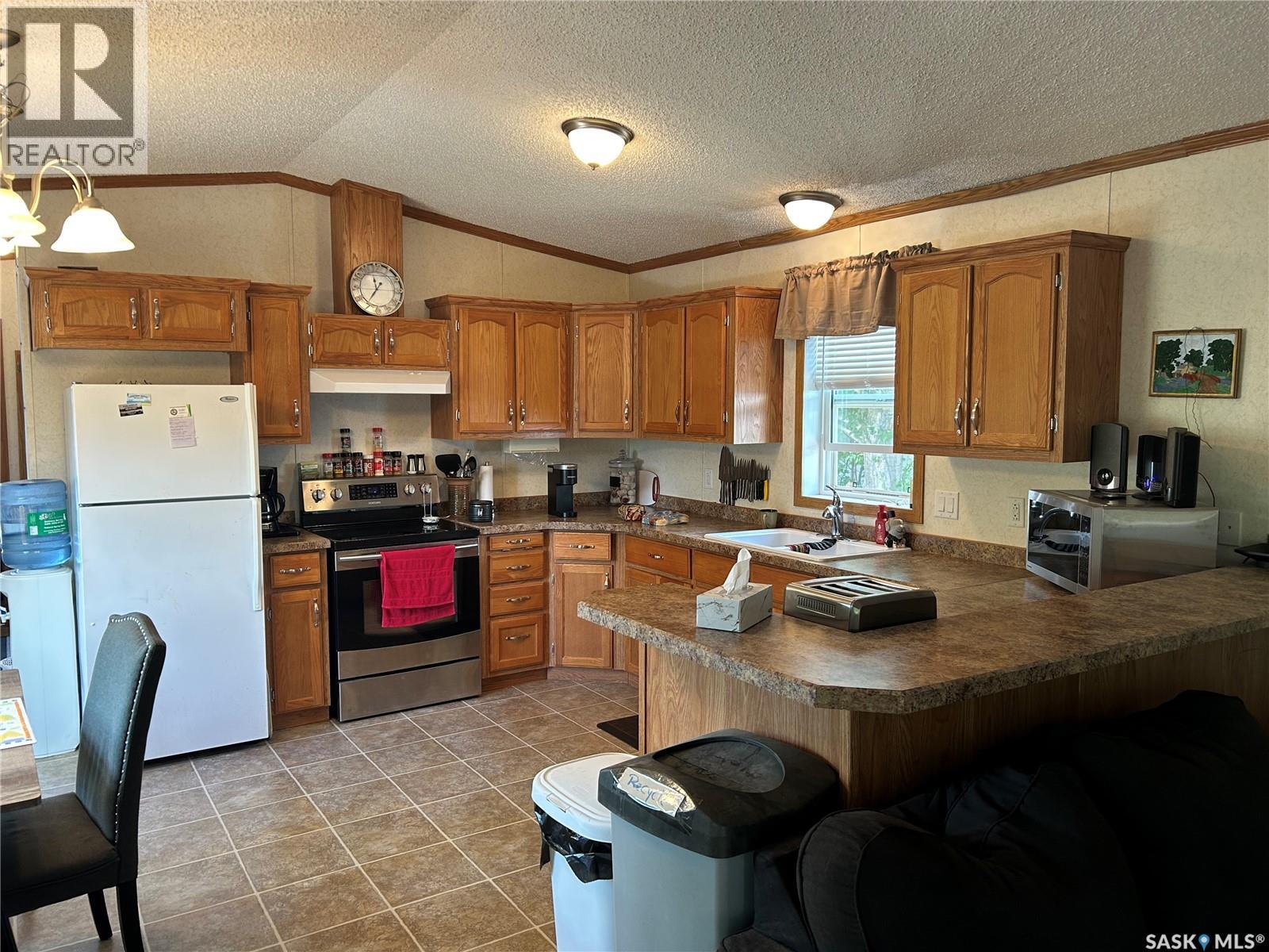 Photo 6 of 12 Dove Drive, Glen Harbour SK