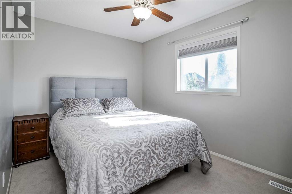 Single Family House for Sale in  Everstone Drive SW Evergreen Calgary 