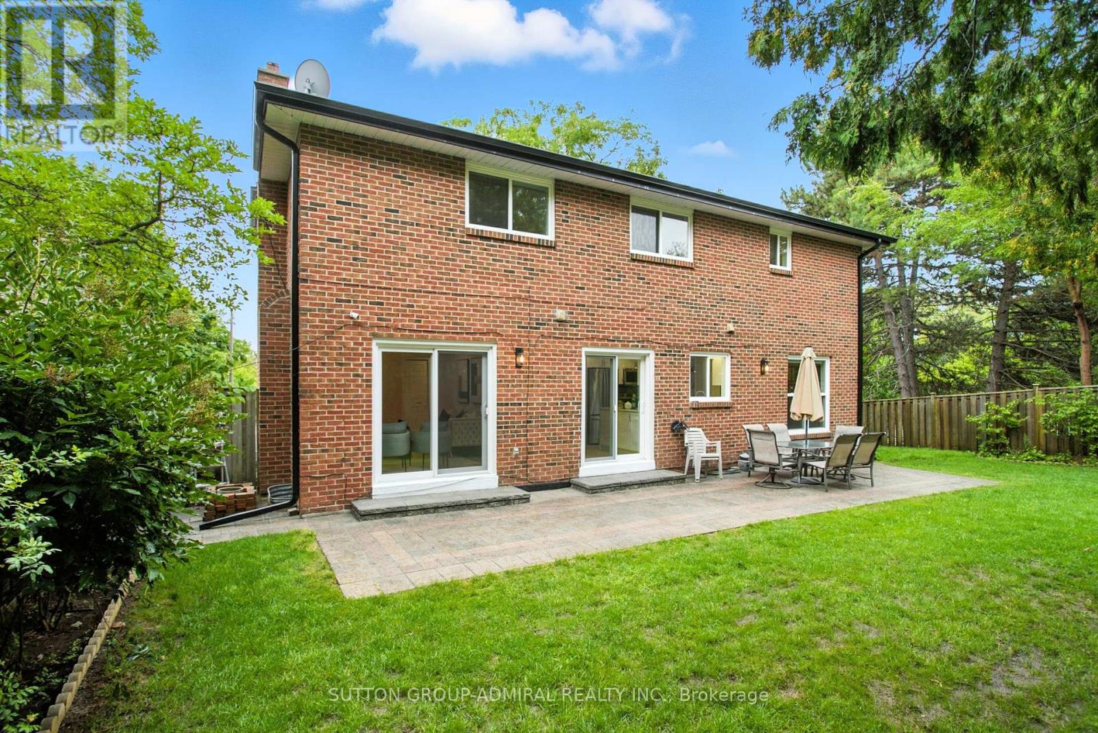 Photo 37 of 14 Willowbrook Road, Markham ON