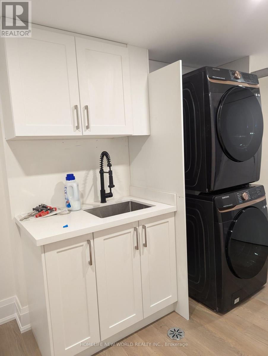 Photo 12 of Basement 32 Canham Crescent, Toronto ON