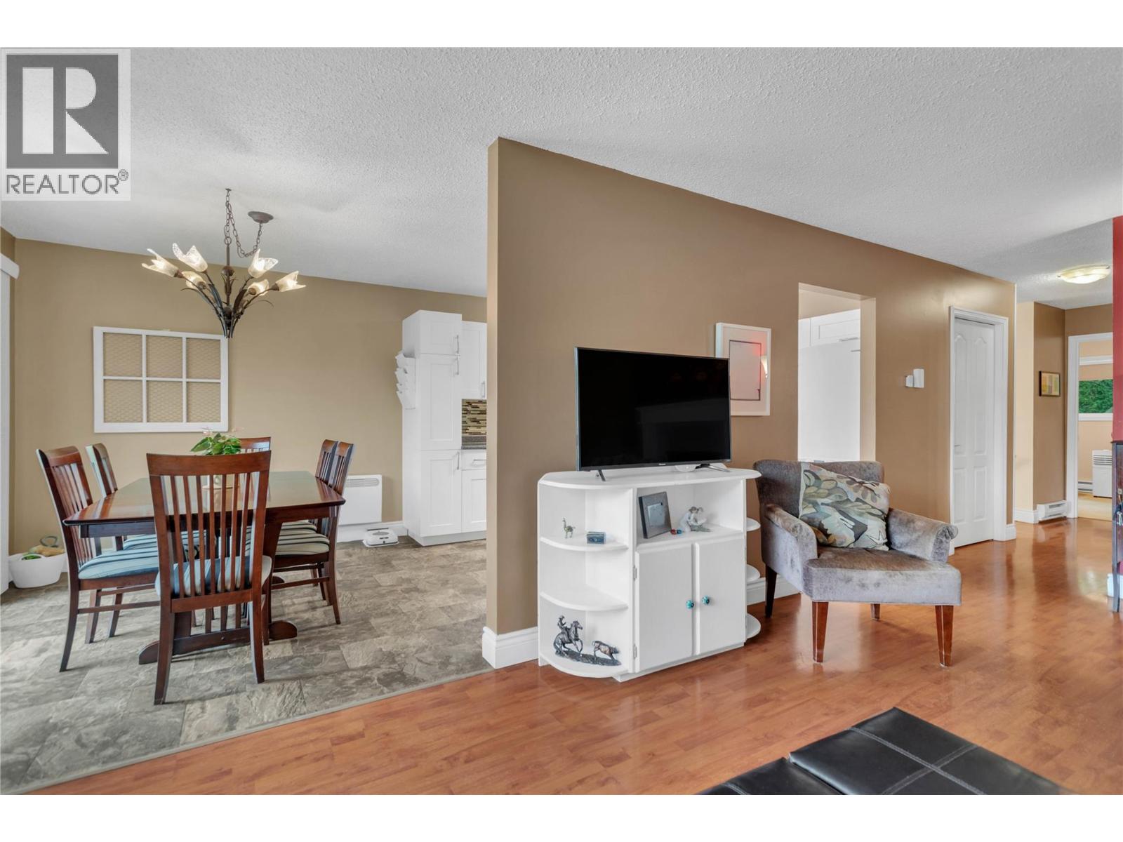  612 Milex Court, Kelowna