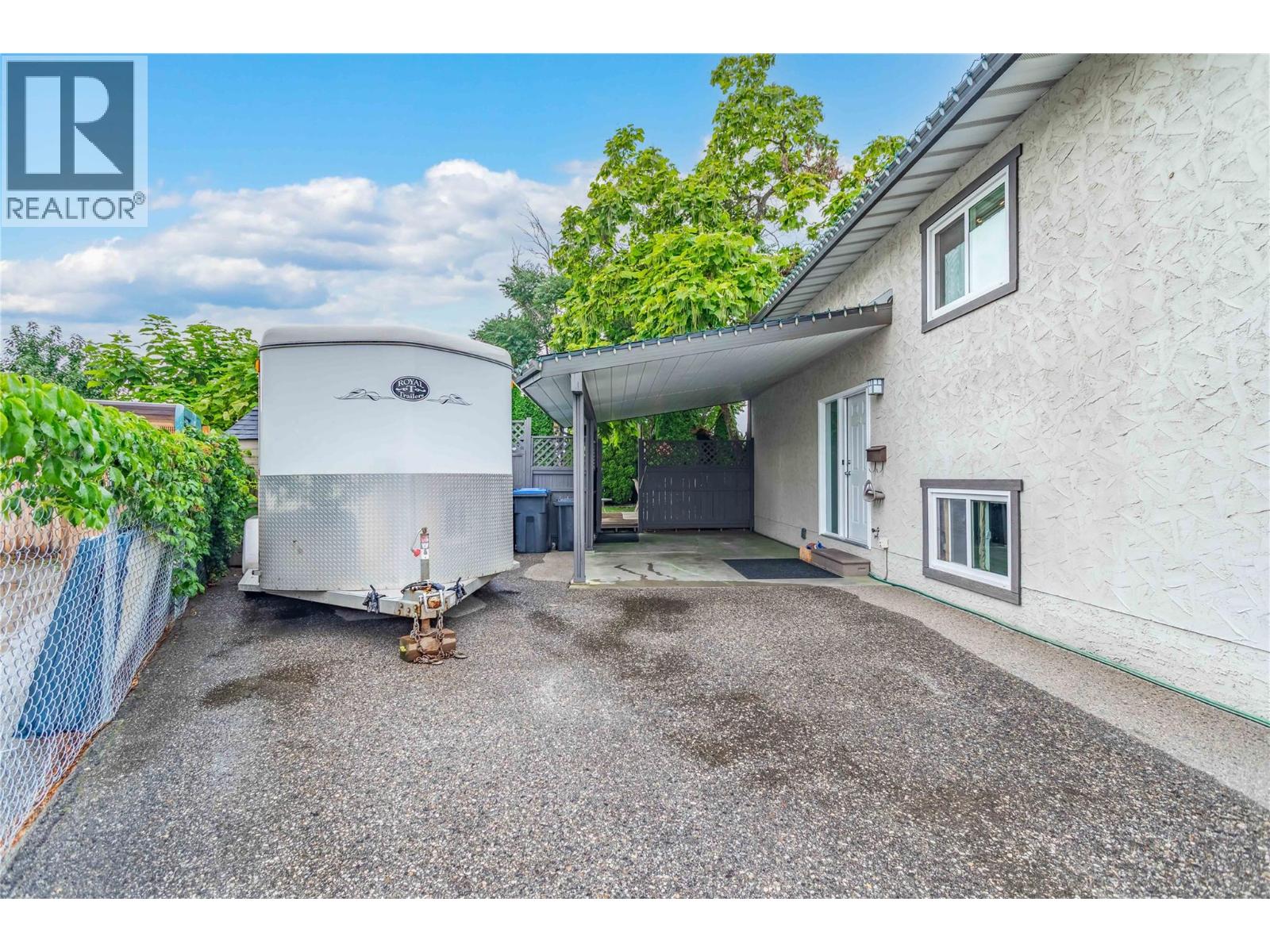  612 Milex Court, Kelowna